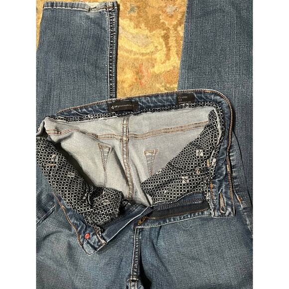 Lee Platinum Label Classic Fit Straight Leg Women SZ 6 x 30 Dark Blue Denim Jean - Picture 11 of 12
